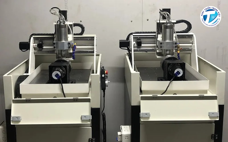 Máy CNC mini 4060 pro